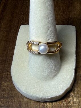 Gold-Tone Freshwater Pearl Chain-Link Ring with Pavé Crystals-Adjustable